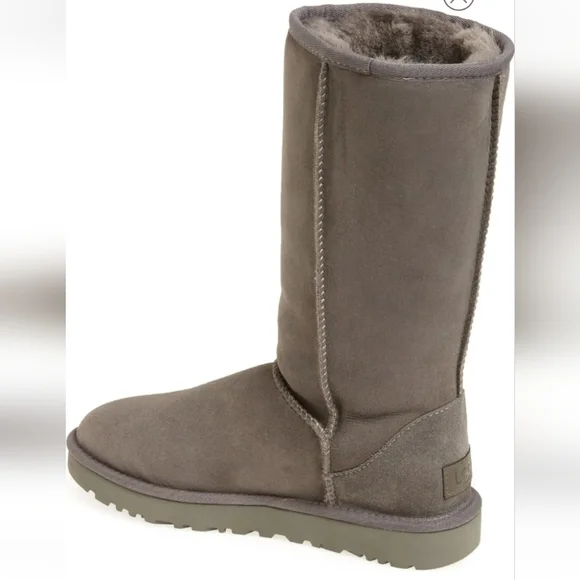 UGG Classic Ii Tall Shearling Boot Grey - Picture 2 of 9